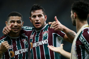 Fluminense vence Bahia
