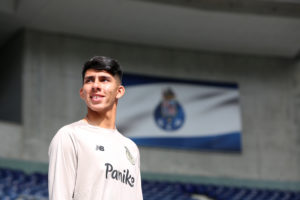 FC Porto anuncia Ángel González